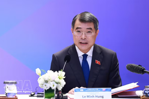 越南政府总理黎明兴。