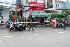 火灾现场正被封锁。图：越通社