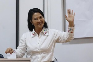 6月7日，藤森庆子在秘鲁首都利马参加总统选举第二轮投票。