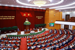 越南共产党第十四届党中央执委会第三次会议隆重开幕。图自越通社