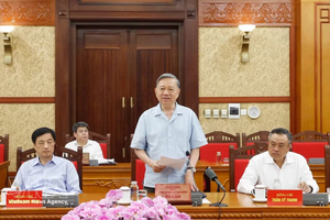 党中央总书记、国家主席苏林在会议上发表讲话。图自越通社