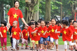 越南儿童。图自政府报