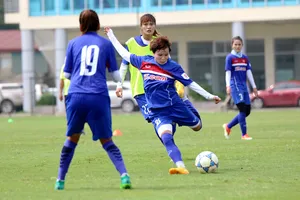 Tuyển thủ nữ Việt Nam tập luyện tới sát ngày đi Nhật Bản. Nguồn: VFF