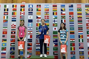 Tay vợt Vũ Thị Anh Thư đã có cúp vô địch tại Croatia. Ảnh: PHÚC NGUYỄN