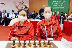 Bảo Trâm và Kim Phụng là 2 kỳ thủ đại diện cho cờ vua Việt Nam trong đội hình dự Olympiad 2022. Ảnh: B.BP