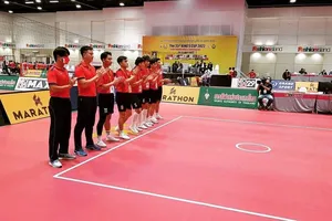 Đội cầu mây nam Việt Nam có tấm HCB ở giải năm nay. Ảnh: H.T.LẬP