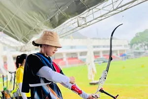 Thanh Nhi là cung thủ giành tấm HCV duy nhất cho đội TT-Huế ở giải năm nay. Ảnh: T.NHI