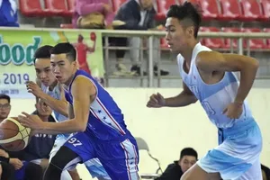 Sân chơi bóng rổ sinh viên toàn quốc là nơi các cầu thủ còn khoác áo ghế nhà trường được cơ hội thể hiện tốt nhất khả năng thể thao. Ảnh: QUANG MINH