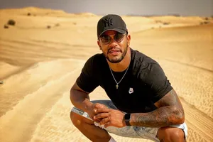 Tay đập tới từ Brazil của đội S.Khánh Hòa. Ảnh: BUENO