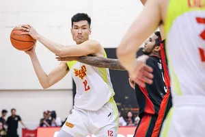 Cầu thủ Saigon Heat chưa giành được chiến thắng ở lượt trận bán kết đầu tiên. Ảnh: SGH