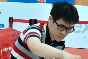Kỳ thủ Lê Tuấn Minh đã xếp nhất cá nhân nam cờ nhanh tại giải năm nay. Ảnh: CVVN