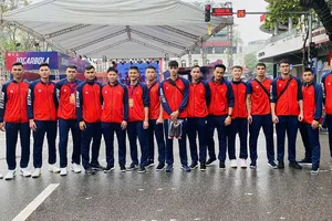Bóng chuyền nam Việt Nam sẽ lên đường đi Campuchia vào ngày 1-5. Ảnh: MINH CHIẾN
