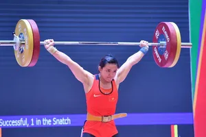 lực sĩ Phạm Hồng Thanh đã lên đường tới Hàn Quốc dự giải vô địch châu Á 2023. Ảnh: NHẬT ANH