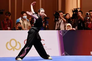 Tuyển thủ wushu Dương Thúy Vi tiếp tục giành HCV cho thể thao Hà Nội tại SEA Games 32. Ảnh: DŨNG PHƯƠNG