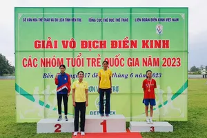 VĐV nhảy cao nữ của điền kinh trẻ TPHCM đã có tấm HCV ở giải lần này. Ảnh: ĐKTPHCM