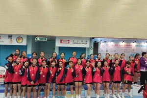 Bóng ném nữ trẻ Việt Nam có HCB ở giải đấu tại Hongkong (Trung Quốc). Ảnh: IHF