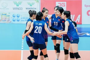 Cầu thủ đội tuyển bóng chuyền nữ Việt Nam 1 có chiến thắng ngay trận ra quân ở Lào Cai. Ảnh: D.P