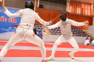 Giải đấu kiếm vô địch quốc gia luôn có tính hấp dẫn riêng của mình mỗi khi được tổ chức. Ảnh: NGỌC TÚ