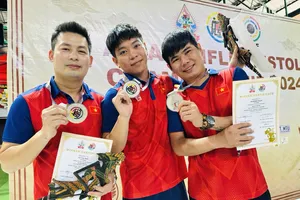 Xạ thủ Việt Nam giành được 2 HCB trong các nội dung 25m súng ngắn bắn nhanh và 25m súng ngắn tiêu chuẩn đồng đội nam. Ảnh: BSVN