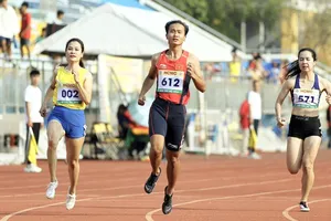 Nhi Yến hướng tới mục tiêu giành huy chương ở giải trẻ vô địch châu Á năm nay. Ảnh: DŨNG PHƯƠNG