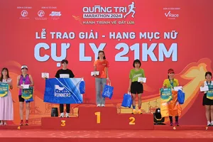 Nguyễn Thị Oanh giành vị trí số 1 ở giải Quảng Trị lần đầu được tổ chức. Ảnh: NNVN