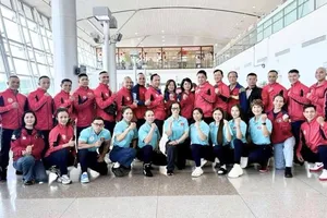 Tuyển thể hình Việt Nam lên đường dự giải vô địch thế giới 2024. Ảnh: THEHINHVN