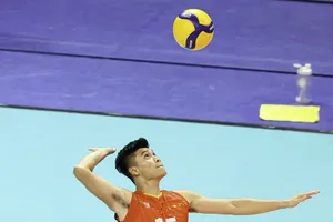 Đinh Văn Duy đang là cầu thủ đạt phong độ tốt ở vị trí chuyền 2 của bóng chuyền nam Việt Nam. Ảnh: AVC