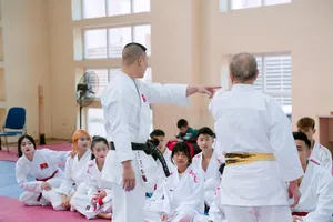 Đội karate Vĩnh Phúc chưa tìm được hướng giải quyết khi nhiều VĐV không có chế độ chi trả lúc này. Ảnh: KVP