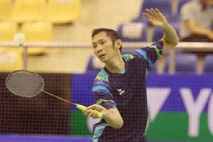 Nguyễn Tiến Minh đã chiến thắng đàn em Hải Đăng để vào vòng 2 giải Vietnam International Challenge 2025. Ảnh: D.P