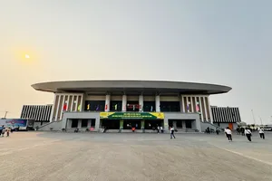 Nhà thi đấu Đông Anh (Hà Nội) dự kiến là nơi tổ chức giải AVC Challenge Cup 2025 nếu Việt Nam được Liên đoàn bóng chuyền châu Á trao quyền đăng cai. Ảnh: DŨNG PHƯƠNG