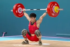 Cử tạ là môn trọng điểm được nhắm mục tiêu giành huy chương Olympic cho thể thao Việt Nam. Ảnh: IWF