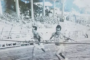 Giải điền kinh toàn quốc lần thứ nhất đã tổ chức năm 1976 tại Hà Nội. Ảnh: TRUNG HINH