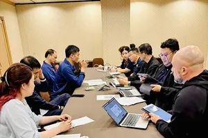 Đại diện ban huấn luyện đội tuyển bóng chuyền Việt Nam đã tham dự cuộc họp kỹ thuật. Ảnh: AVC