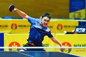 Tay vợt Đinh Anh Hoàng giành ngôi vô địch đơn nam giải bóng bàn quốc gia 2025. Ảnh: DUY LINH