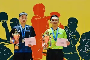 Hai tay vợt nam hàng đầu Việt Nam là Nguyễn Anh Tú và Đinh Anh Hoàng gần như chắc suất ở đội tuyển quốc gia năm nay. Ảnh: DUY LINH