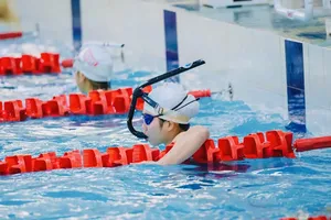 VĐV thi đấu tạo nên các cuộc cạnh tranh hấp dẫn ở nội dung môn lặn. Ảnh: VASA