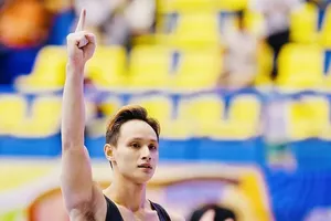 Tuyển thủ Đinh Phương Thành có hạng 4 nội dung xà kép đơn môn nam tại giải vô địch châu Á 2025. Ảnh: P.THÀNH