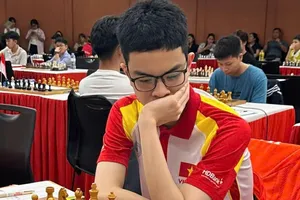 Bành Gia Huy đã đạt chuẩn đại kiện tướng đầu tiên trong sự nghiệp thi đấu của mình. Ảnh: HNCHESS