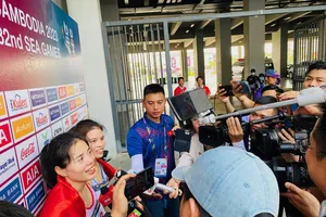 Các VĐV điền kinh luôn được phóng viên thể thao ghi nhận các cảm xúc sau mỗi khi về đích. Ảnh: MINH MINH