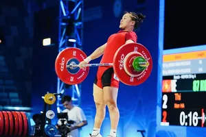 Tuyển thủ Hà Thị Xiến thi đấu tại giải vô địch trẻ châu Á 2025. Ảnh: AWF