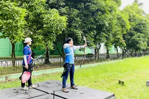 Đỗ Thị Ánh Nguyệt, Lê Quốc Phong là những tuyển thủ được chờ đợi sẽ đạt kết quả cao tại giải vô địch quốc gia 2025. Ảnh: MINH MINH