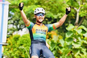 Cua-rơ Lê Nguyệt Minh giành HCV đầu tiên tại giải vô địch quốc gia 2025. Ảnh: GIA HUY