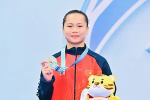 Tuyển thủ Nguyễn Mai Quỳnh Anh đã giành HCB tại giải vô địch trẻ châu Á 2025 đối với nhóm tuổi thiếu niên. Ảnh: AKF