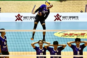 Ngoại binh Evandro (17) không kịp sang Việt Nam thi đấu vào tháng 10. Ảnh: DŨNG PHƯƠNG