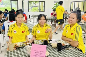 VĐV trẻ được hưởng dinh dưỡng 480 ngàn đồng/người/ngày để chuẩn bị tham dự Đại hội thể thao trẻ châu Á 2025. Ảnh: VCF