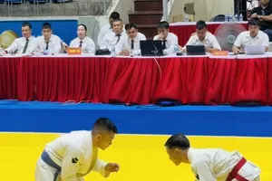 Các võ sĩ đã tranh tài hấp dẫn tại giải đấu năm nay. Ảnh: MINH MINH