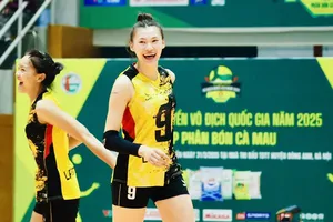 Đội nữ Ninh Bình sẽ thi đấu trận bán kết trong ngày tranh tài 13-10. Ảnh: DŨNG PHƯƠNG