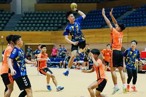 Trận chung kết nội dung nam đã diễn ra hấp dẫn tại giải bóng ném vô địch quốc gia 2025. Ảnh: PICHOOF