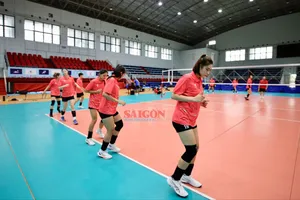Đội tuyển bóng chuyền nữ Việt Nam đang tích cực chuẩn bị chuyên môn cho SEA Games 33-2025. Ảnh: DŨNG PHƯƠNG