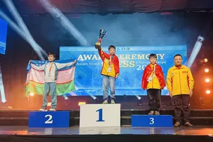 Kỳ thủ Nguyễn Xuân Phương giành tấm HCV cờ chớp cá nhân nam tại giải vô địch trẻ châu Á 2025. Ảnh: B.VINH